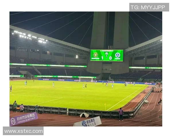 六月八日足坛巨星生日盘点他们如何在绿茵场书写辉煌传奇