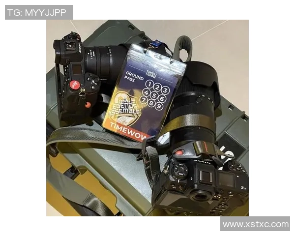 当年百事可乐广告足球明星重返赛场再度引发热议，回忆与传奇并存