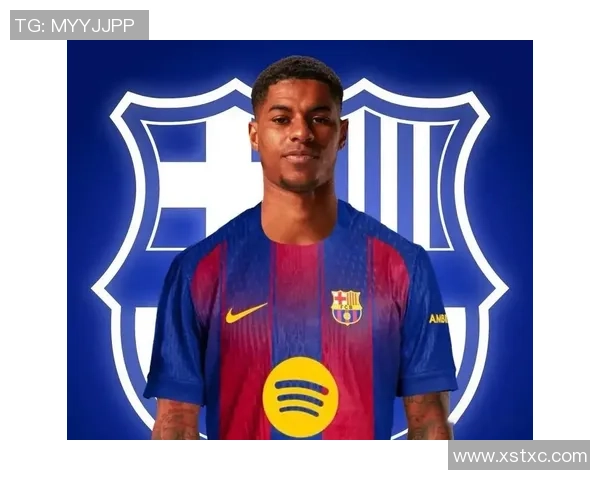 赛后足球球星球衣背后的荣耀传递与独特文化符号解读 赛后足球球星球衣背后的荣耀传递与独特文化符号解读