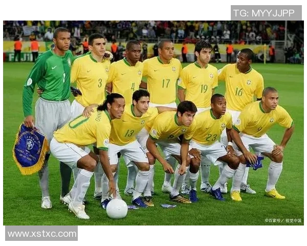 巴西传奇足球巨星风采尽显绿茵场上巅峰瞬间